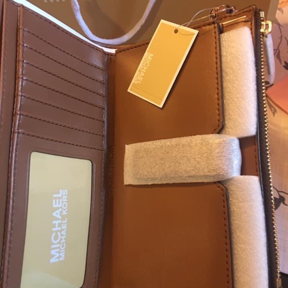 Wallet - Picture 3 of 3